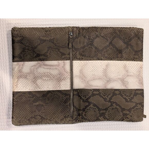 Italian Leather Clutch – Soft, Snakeskin, Magnetic Foldover, Unused Interior - Picture 5 of 8